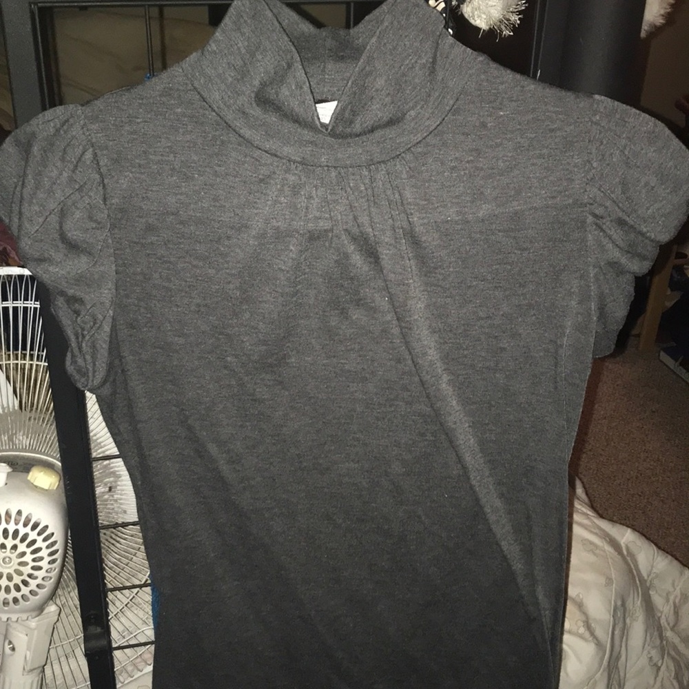 Gray turtle neck